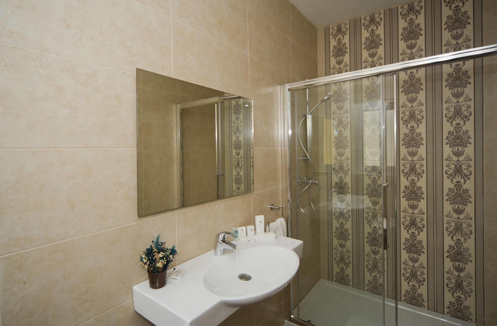 Slimiza Suites Sliema Exterior photo