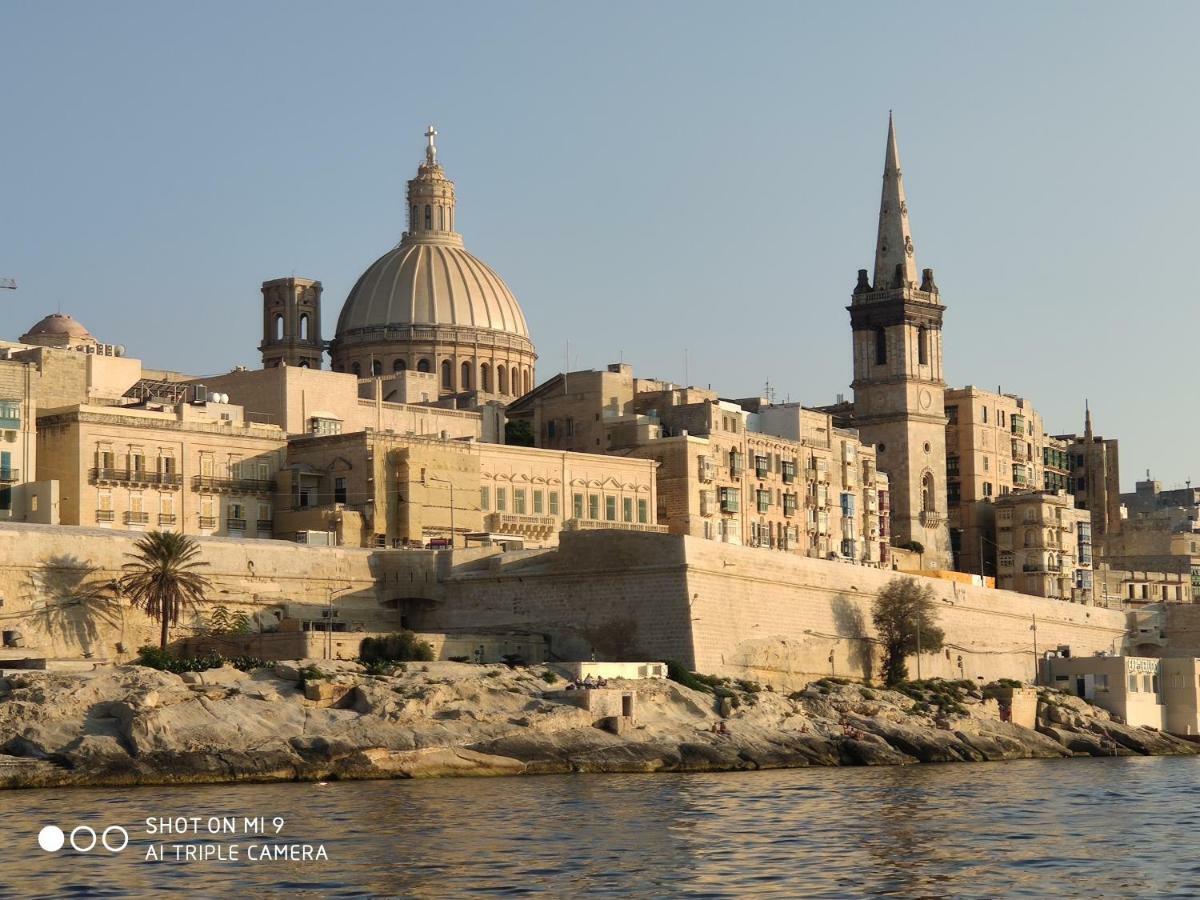 Slimiza Suites Sliema Exterior photo